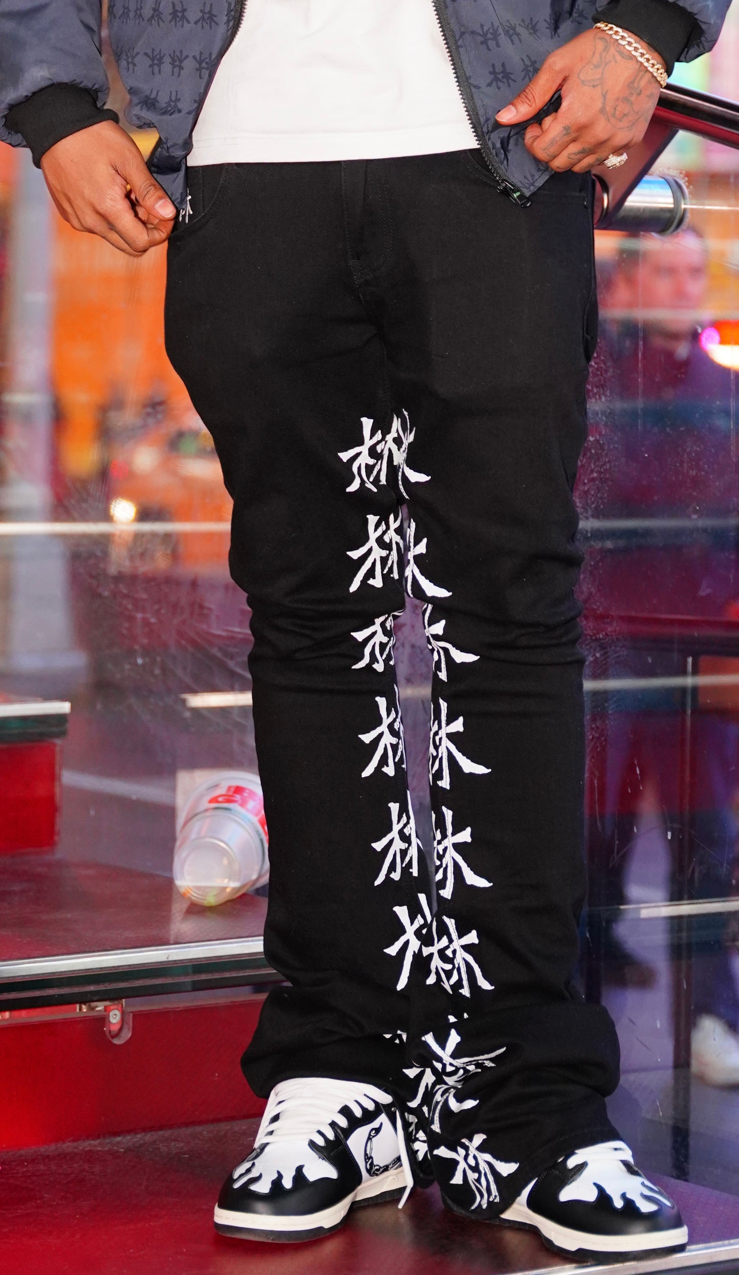 林 Ferno Print Stacked Denim Jeans (Black)