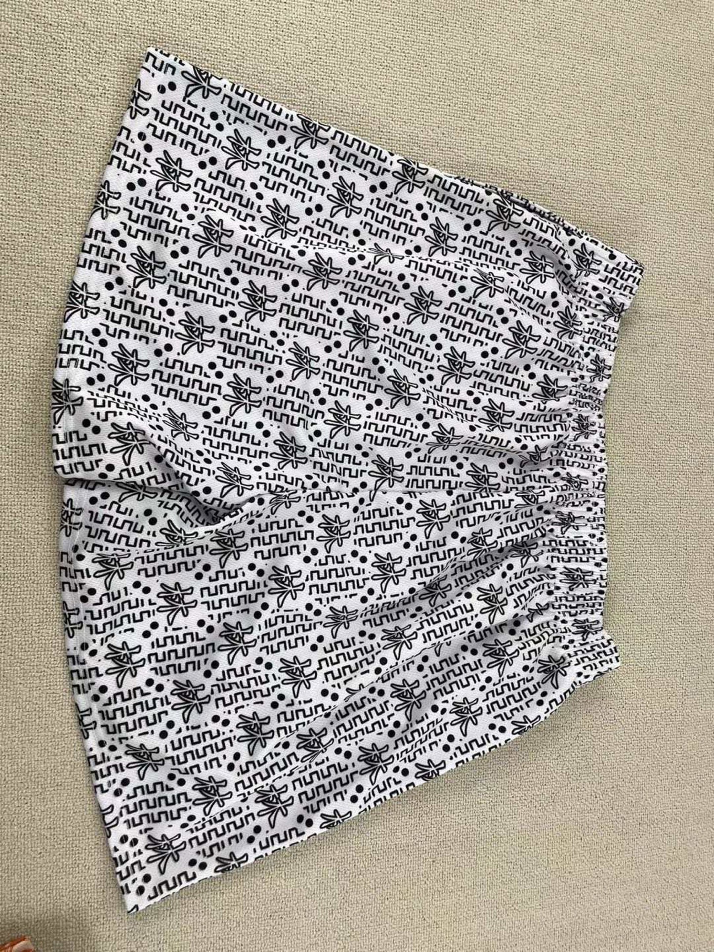 林 Ferno Print Mesh Shorts